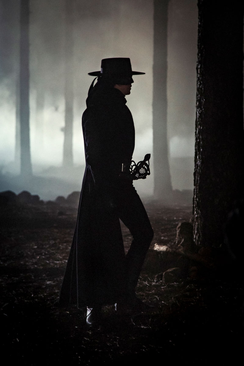 Zorro with Miguel Bernardeau and Renata Notni on Prime Video - ineews